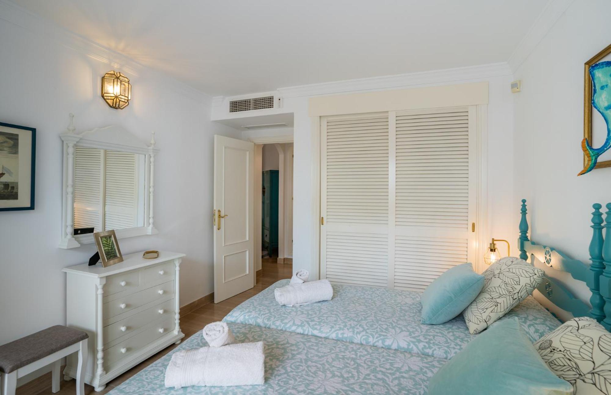 Hacienda Playa Elviria 300 M Playa,Jardin , 2 Hab ,Marbella Apartment ภายนอก รูปภาพ