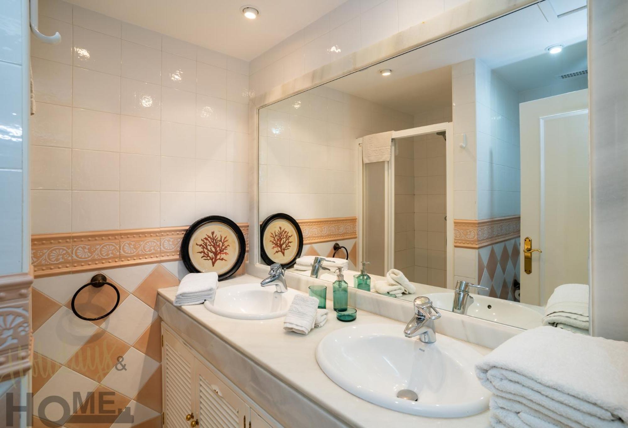 Hacienda Playa Elviria 300 M Playa,Jardin , 2 Hab ,Marbella Apartment ภายนอก รูปภาพ